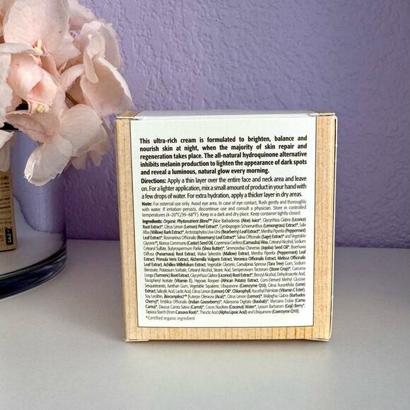 New! EMINENCE Organic Bright Skin Overnight Correcting Cream, 60ml/2oz - Picture 4 of 8